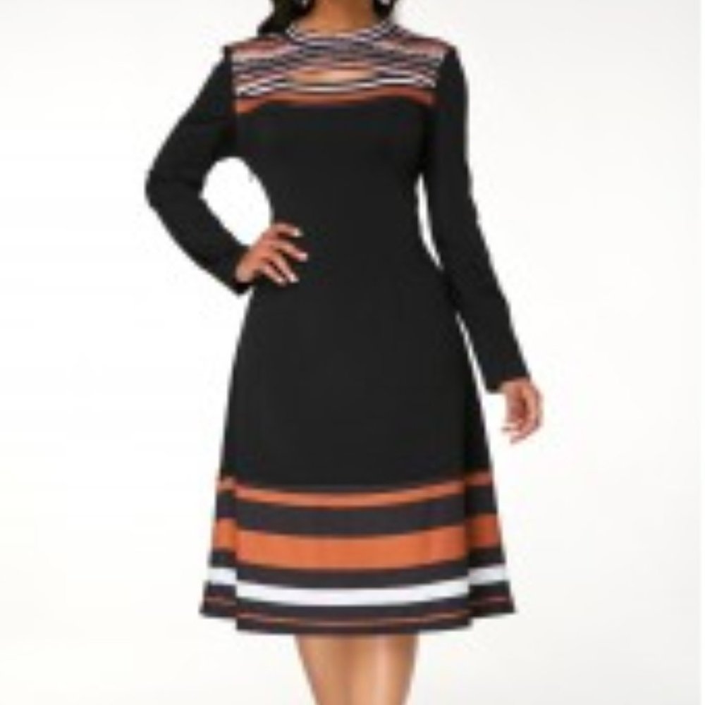 NWOT Rotitia  Keyhole Dress Size M